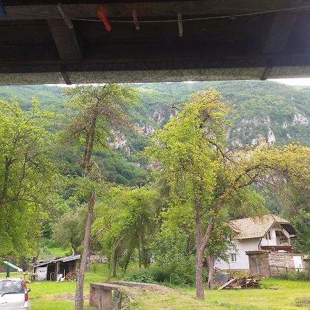 Vikendica Iva Villa Perucac Eksteriør billede