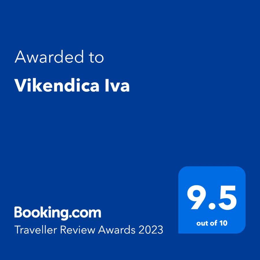 Vikendica Iva Villa Perucac Eksteriør billede
